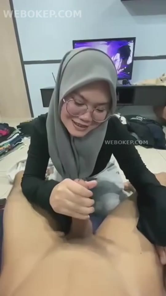 AWEK MALAY SYAMILDEE DI KENTT BRUT
